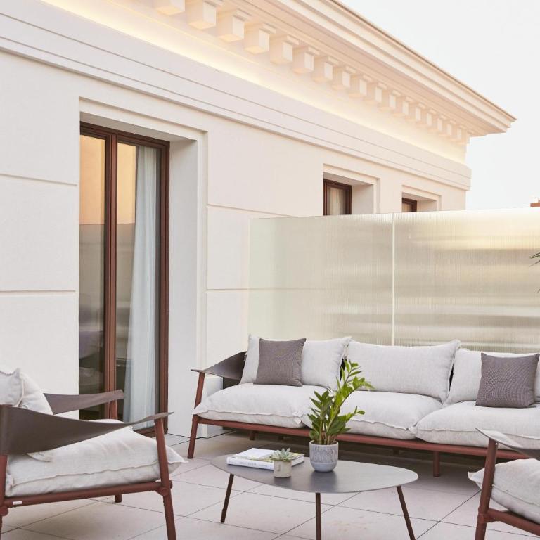Thompson Madrid, by Hyatt - Junior Suite with Terrace - 5