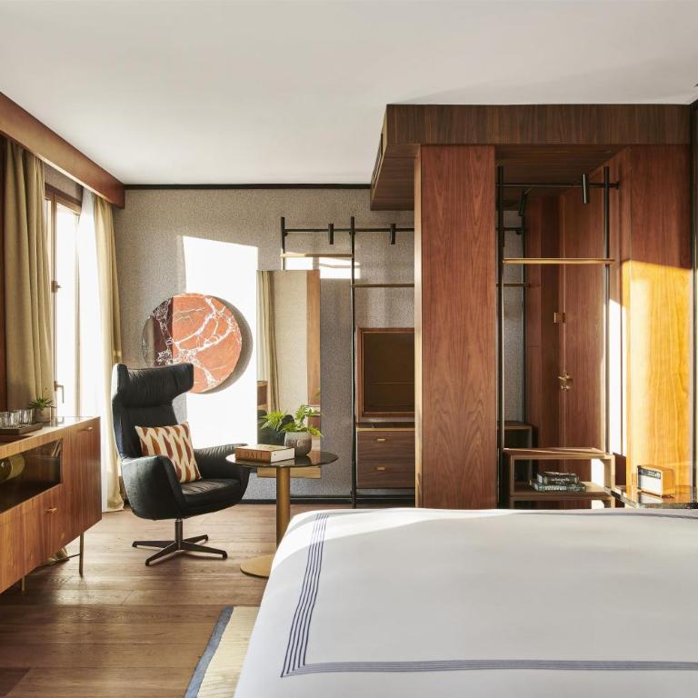 Thompson Madrid, by Hyatt - King Room with Terrace - 1