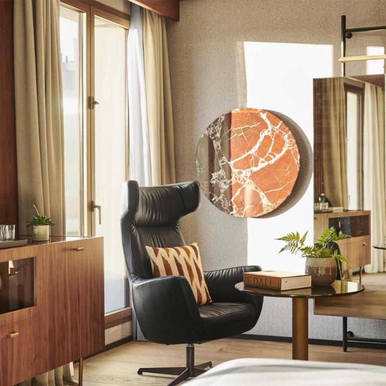 Thompson Madrid, by Hyatt - King Room with Terrace - 3