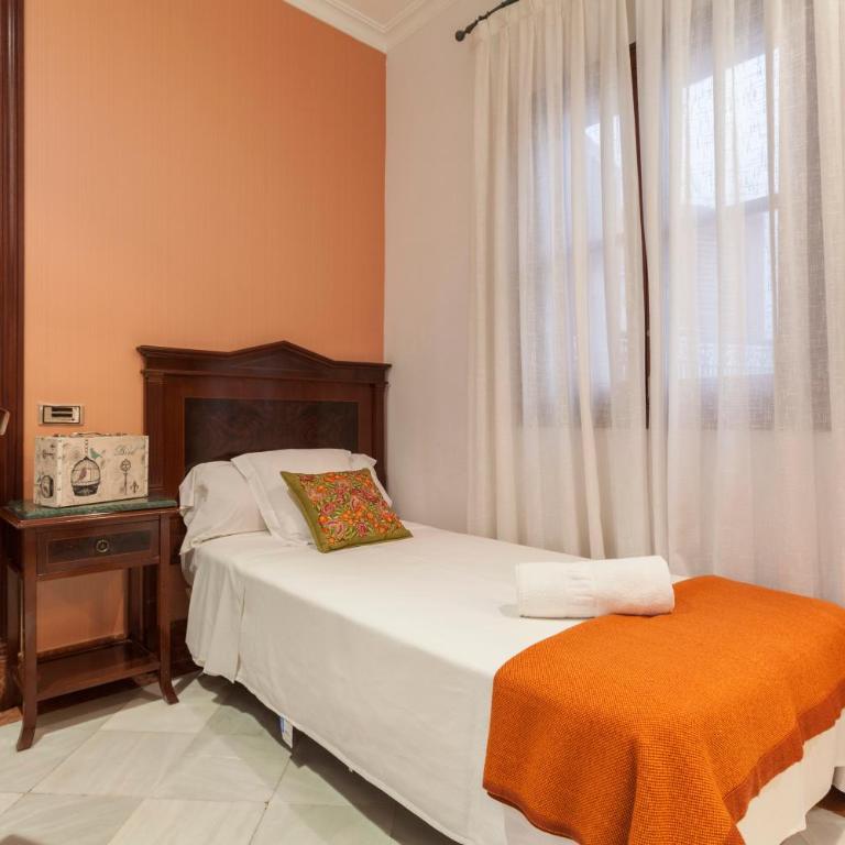 Hotel Baco - Habitación Individual Económica - 7