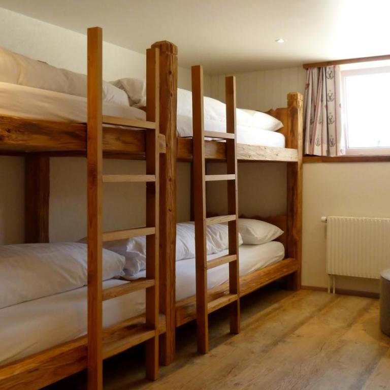 Berglodge Ristis - Vierbettzimmer mit Gemeinschaftsbad - Nr. 2 - 2