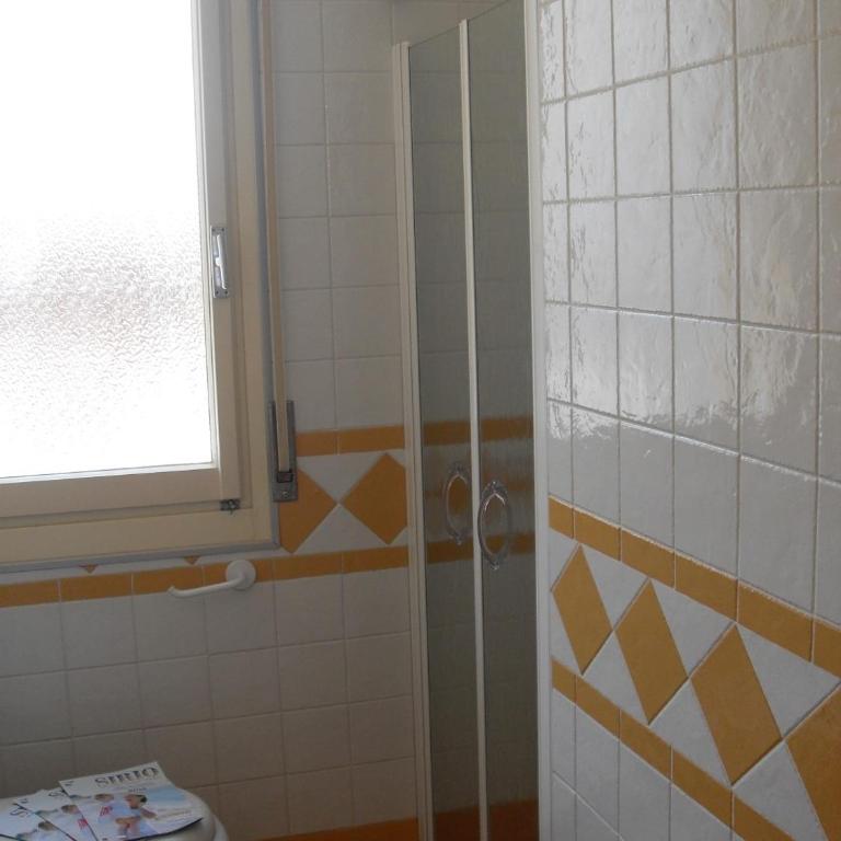 Patrizia - Two-Bedroom Apartment - 39