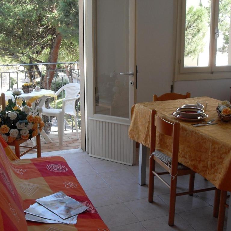 Patrizia - Two-Bedroom Apartment - 28