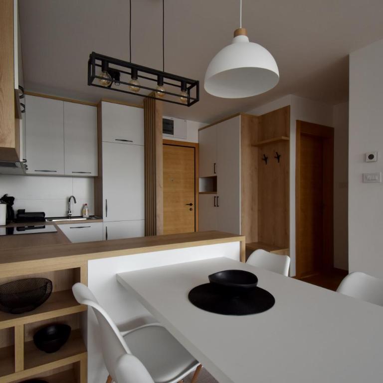 Panorama Studio - Apartman sa 1 Spavaćom Sobom, Balkonom i Pogledom na Grad - 6