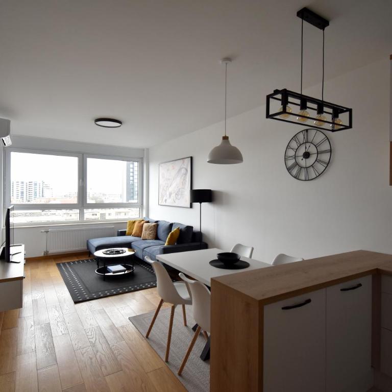 Panorama Studio - Apartman sa 1 Spavaćom Sobom, Balkonom i Pogledom na Grad - 9