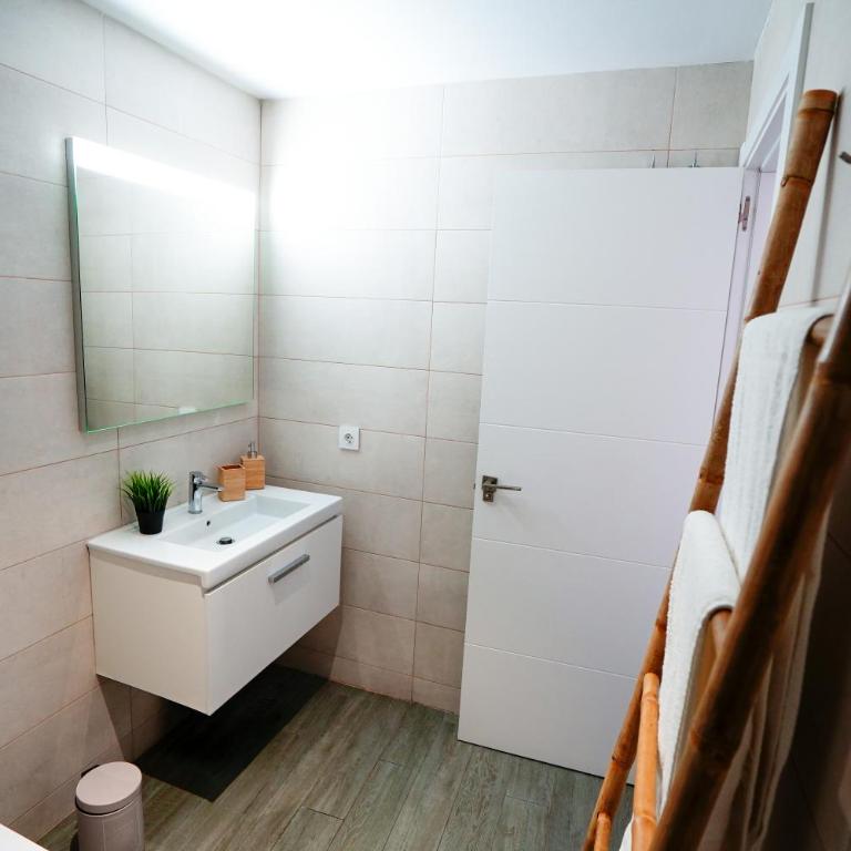 Malaga con infinity pool y terraza cubierta - Apartamento de 1 dormitorio - 7