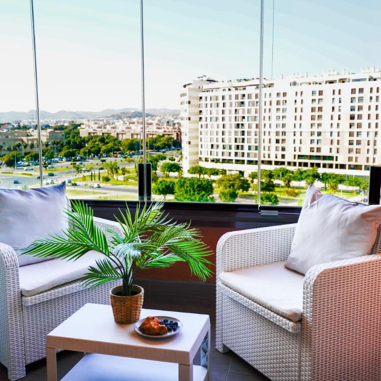 Malaga con infinity pool y terraza cubierta - Apartamento de 1 dormitorio - 1