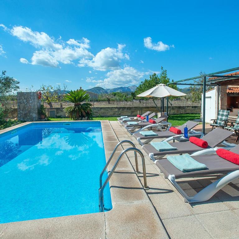 Owl Booking Villa Finquita - Rustic Stay - Three-Bedroom Villa - 3
