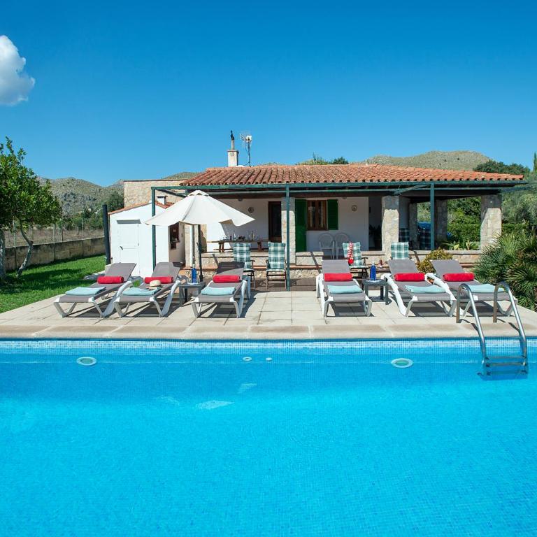 Owl Booking Villa Finquita - Rustic Stay - Three-Bedroom Villa - 20