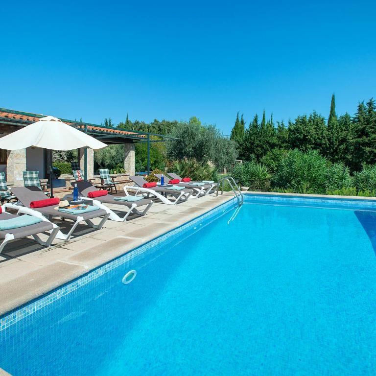 Owl Booking Villa Finquita - Rustic Stay - Three-Bedroom Villa - 25
