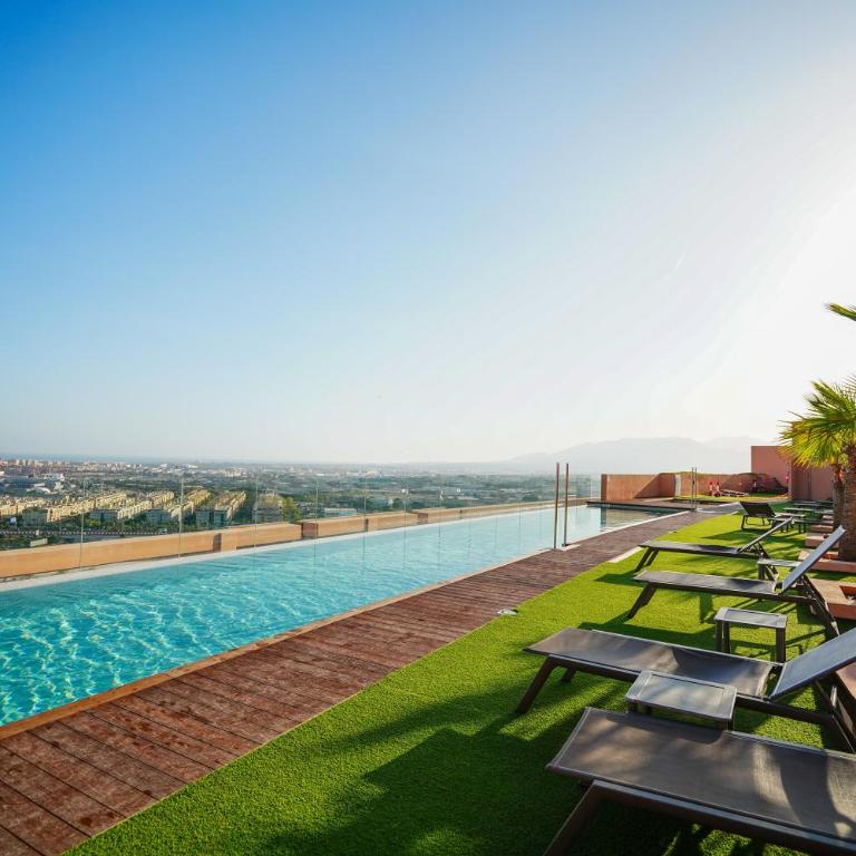 Malaga con infinity pool y zonas premium - Apartamento de 1 dormitorio - 30