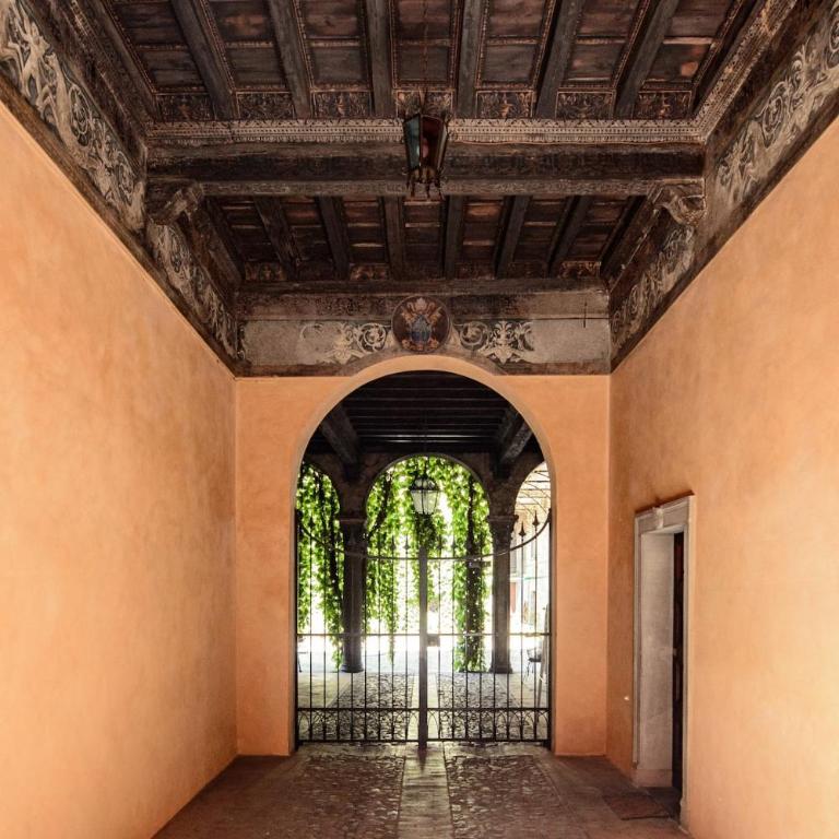 Rinascimento Suite Centro Storico Modena - Appartamento con 2 Camere da Letto - 11