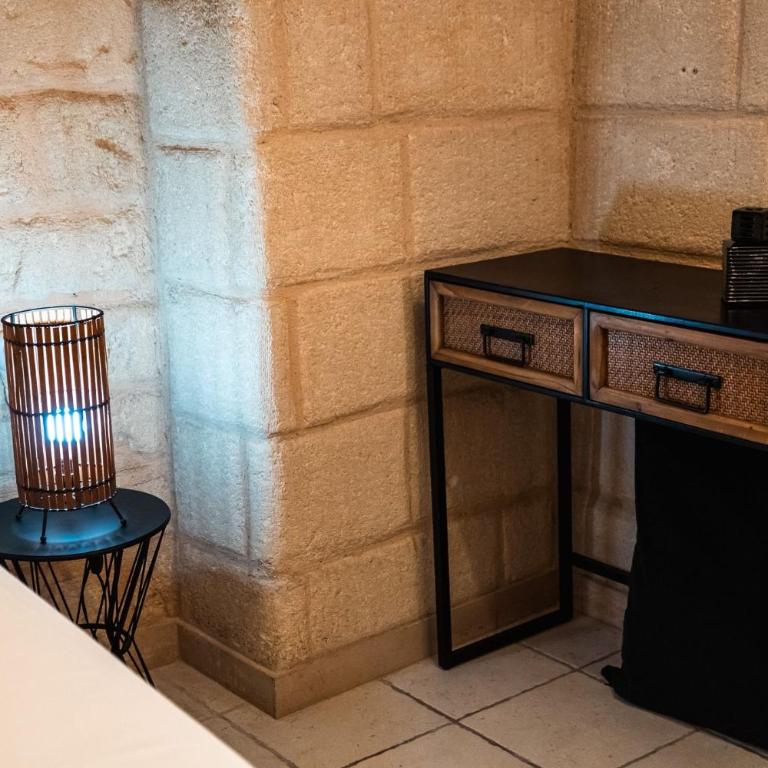 I Ruderi di Santa Maria del Buon Consiglio - Camera Matrimoniale con Bagno Privato - 8