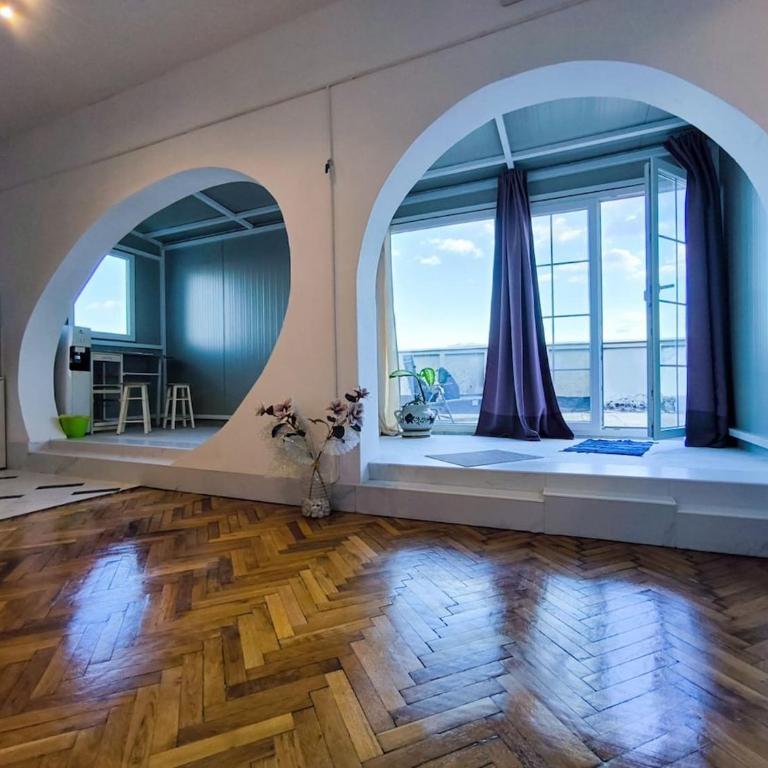 apartment on top of the city - One-Bedroom Apartment - 3