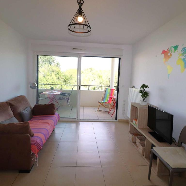 Superbe P2 cabine neuf, parking sécurisé, terrasse, au calme - 4 pers, animaux admis - FR-1-307-190 - Apartment - 12