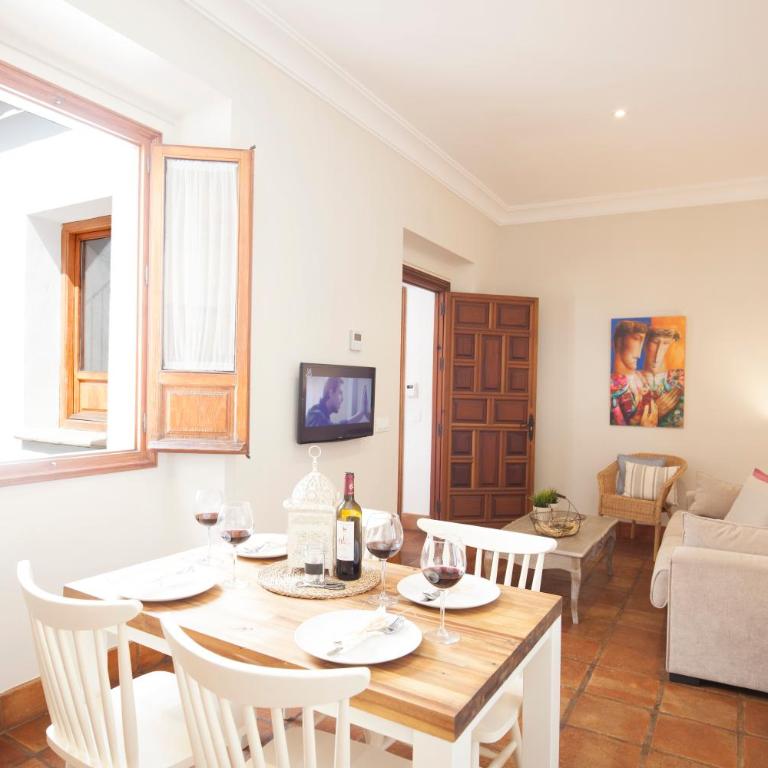 Apartamentos Casa del Aceite - Superior Apartment - 7