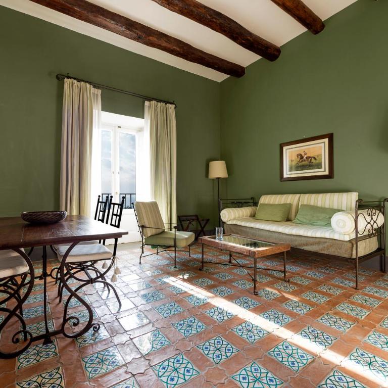 Relais Regina Giovanna - Deluxe Room - La Corte - 13