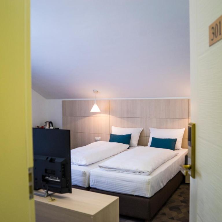 Hotel Kapetanovina - Two-Bedroom Suite - 2