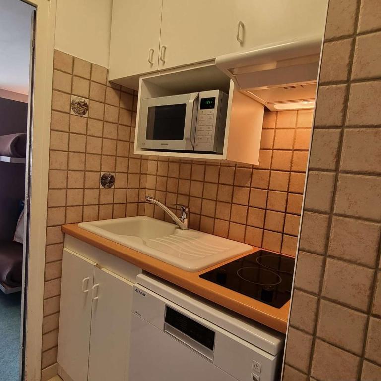Studio cosy proche pistes, 4 personnes, parking, wifi, animaux permis - FR-1-525-234 - Apartment (4 Erwachsene) - 11