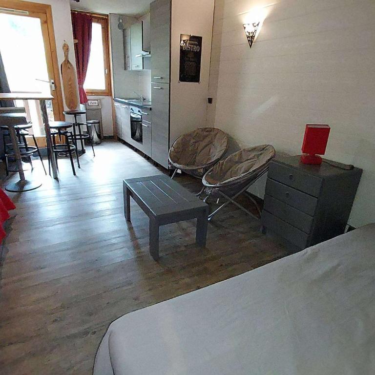 Valmorel: Appt 33m², skis-pieds, animaux admis - FR-1-356-181 - Apartment (5 Adults) - 4
