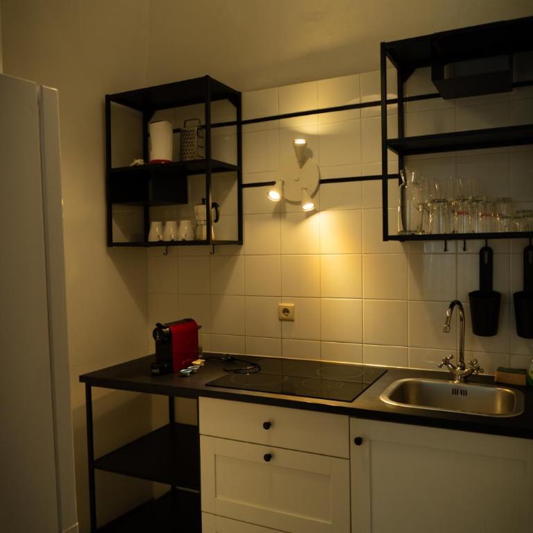 Residence Fink Central Apartments - Two-Bedroom Apartment - 3