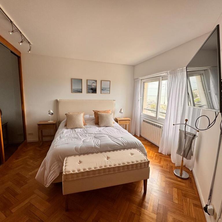 Ocean view in luxury building in Playa Grande - Apartamento de 2 dormitorios - 7