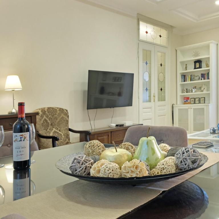 Ambasador&Luxury Downtown apartment - Two-Bedroom Apartment with Balcony and Terrace - 33