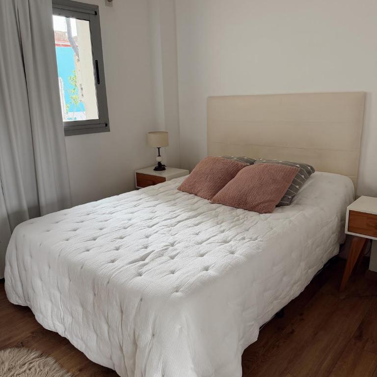 Amplio departamente en Bv Galvez - Apartamento de 1 dormitorio - 5