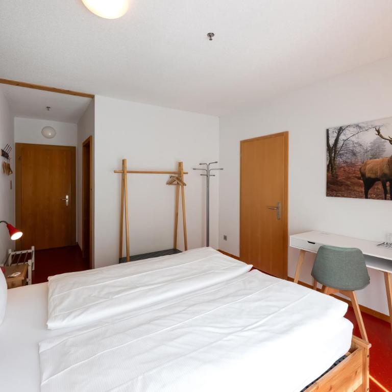 Shima-Davos - Familienzimmer mit Doppelbett - 1