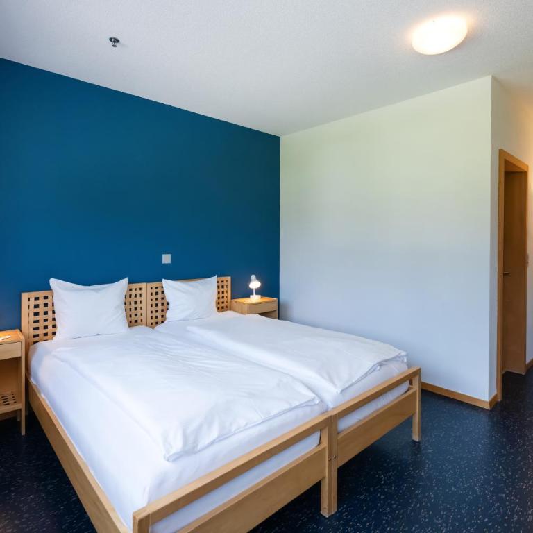 Shima-Davos - Dreibettzimmer mit Bad - 7