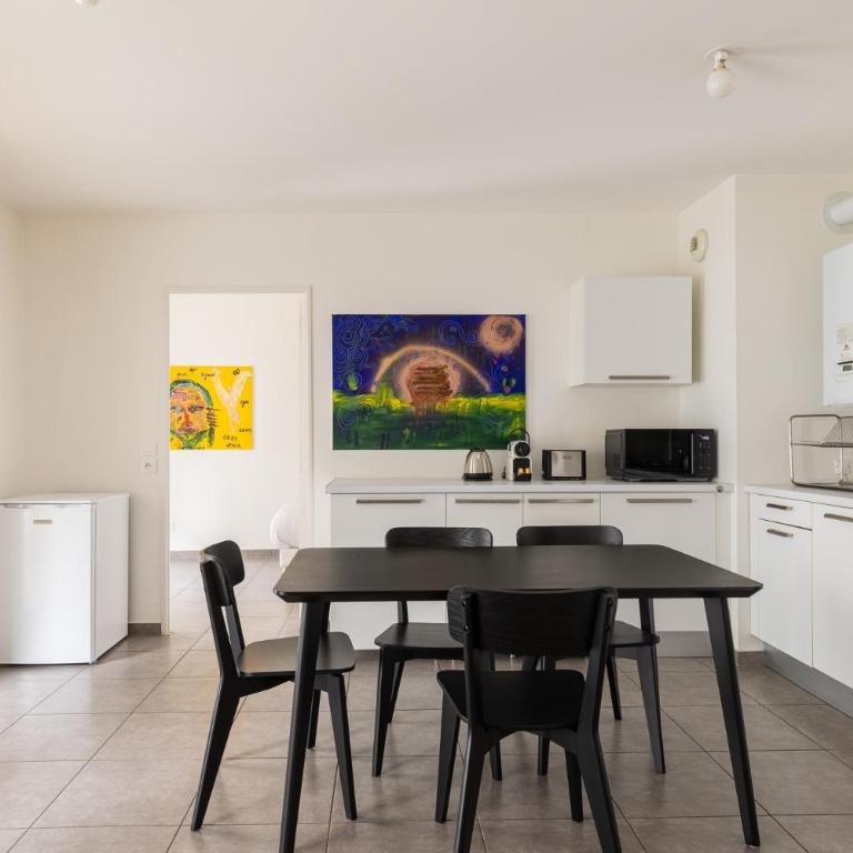 Smartstay - Alexandre Boutin - Familien-Apartment mit 2 Schlafzimmern - 1