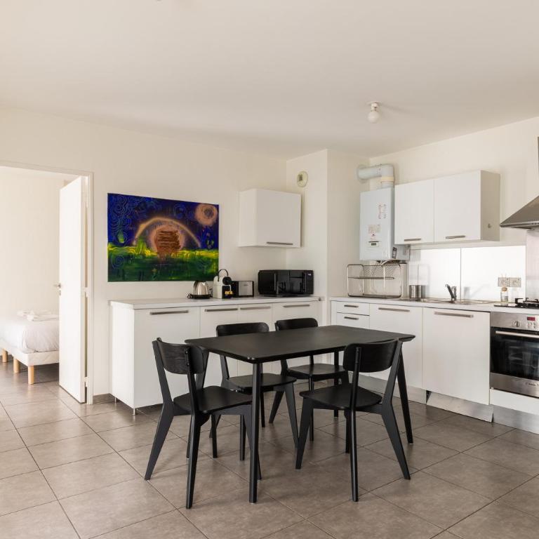 Smartstay - Alexandre Boutin - Familien-Apartment mit 2 Schlafzimmern - 3