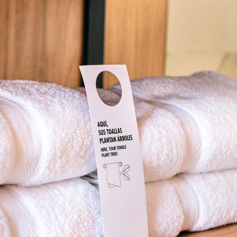 Pullman Lima Miraflores - Habitación Premium Deluxe con acceso al salón executive - 5