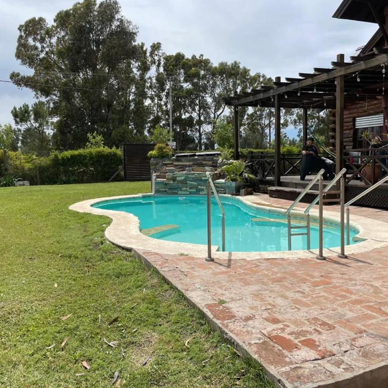 Espectacular Cabaña Para 10 Personas En Necochea! - Three-Bedroom House - 8