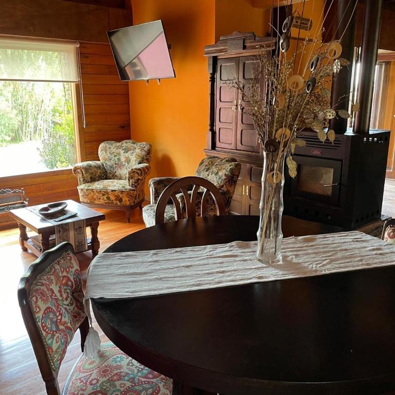 Espectacular Cabaña Para 10 Personas En Necochea! - Three-Bedroom House - 13