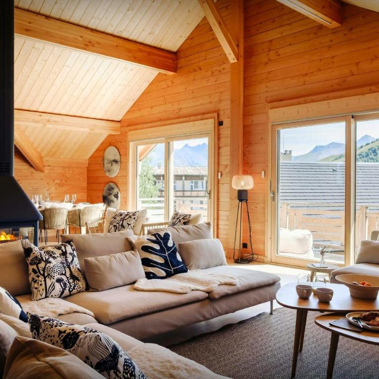 Chalet Sheehy - OVO Network - Chalet - 3