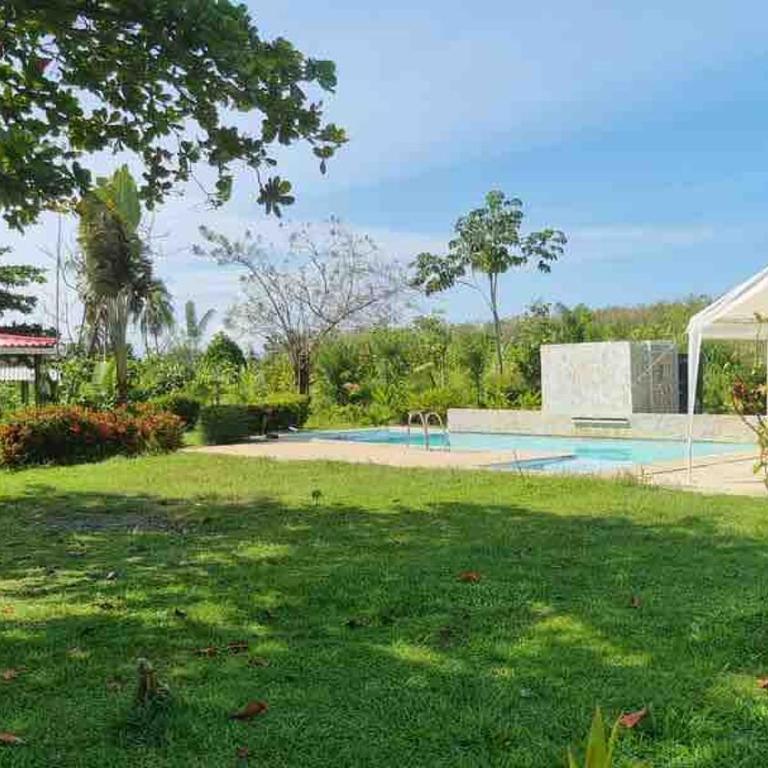 Cómoda Finca de Descanso en Urabá - Villa - 13