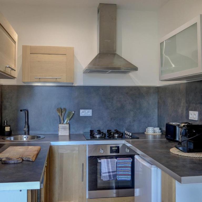 Charmant appartement dans bel immeuble HP Les Oliviers-5 - One-Bedroom Apartment - 5