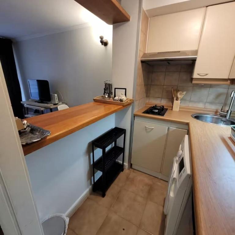 A pasos del Costanera Mall - One-Bedroom Apartment - 12