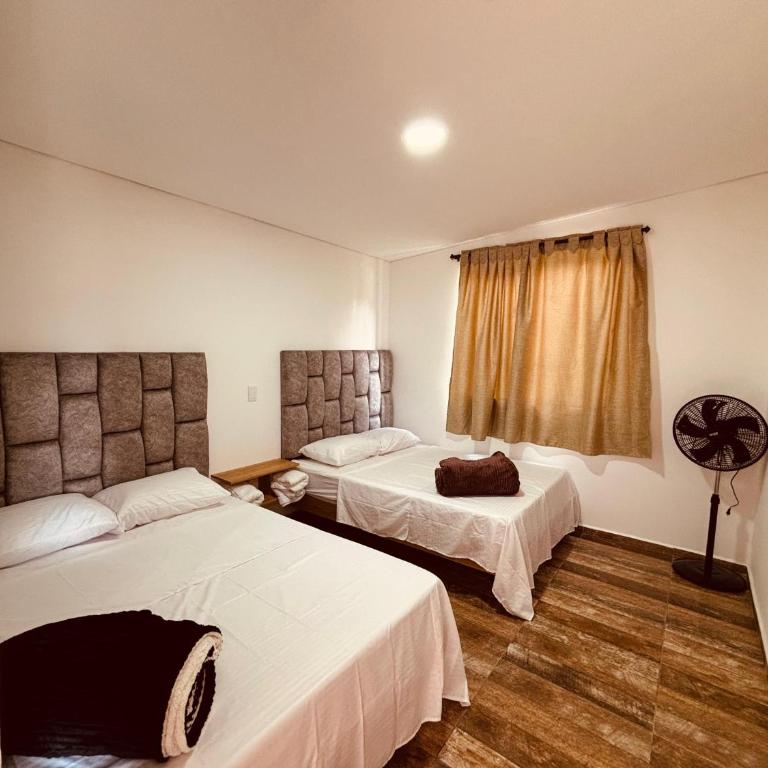Hotel Alma Verde - Family Room with Balcony - 2
