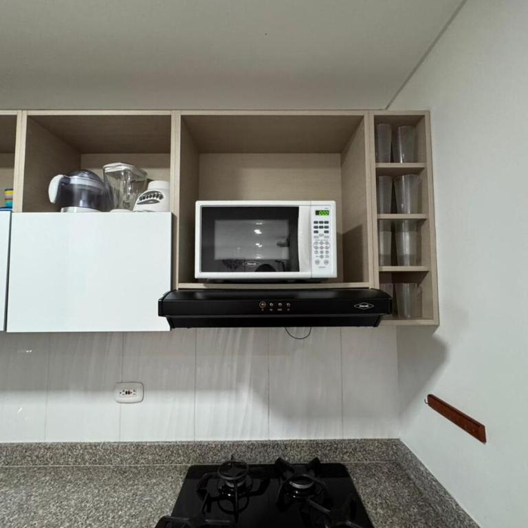 Fundadores Apartment with balcony, pool, gym - Three-Bedroom Apartment - 34