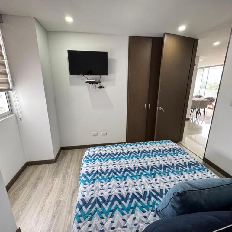 Fundadores Apartment with balcony, pool, gym - Three-Bedroom Apartment - 46