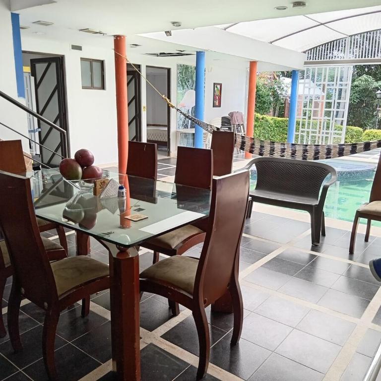 Villa campestre en conjunto residencial - Three-Bedroom Villa - 12