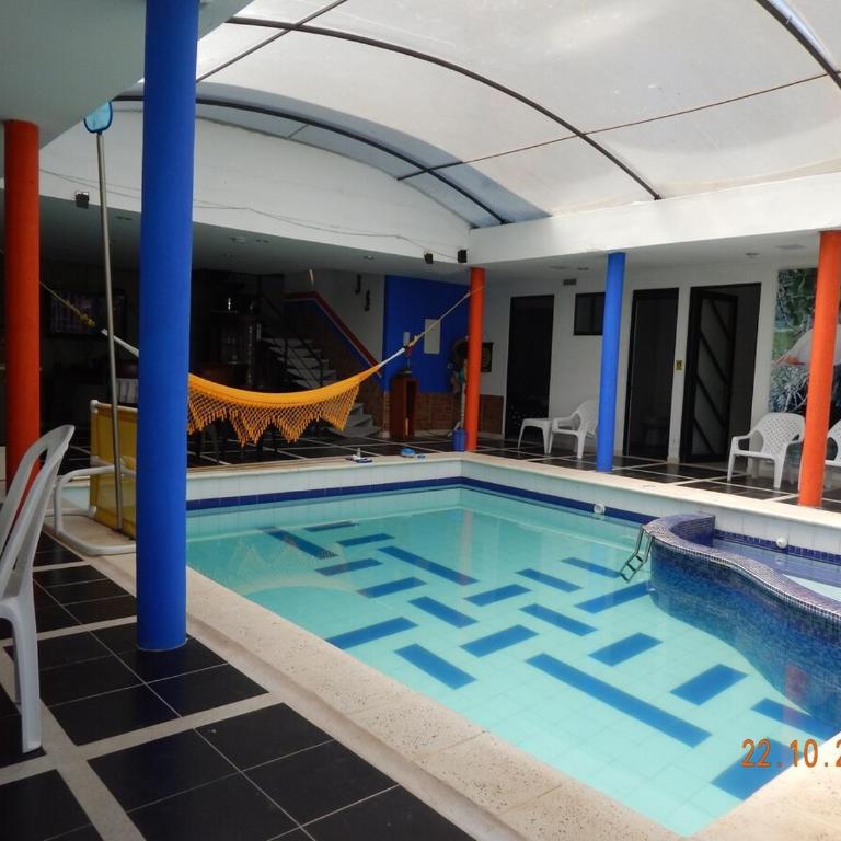 Villa campestre en conjunto residencial - Villa de 3 dormitorios - 9
