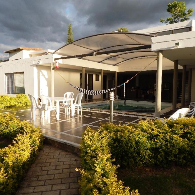 Villa campestre en conjunto residencial - Villa de 3 dormitorios - 29