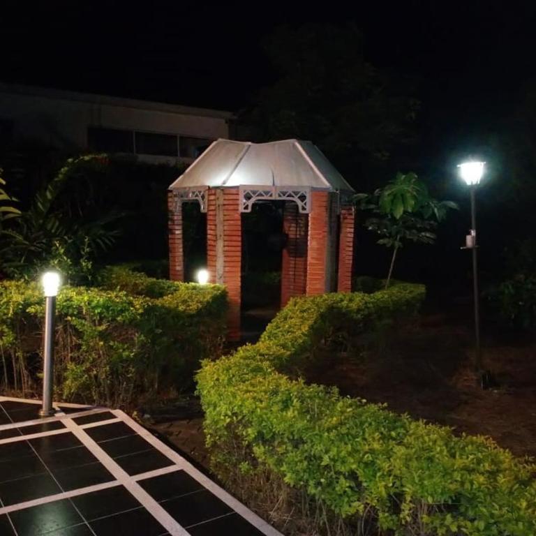 Villa campestre en conjunto residencial - Villa de 3 dormitorios - 34