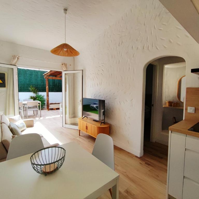 Bungalow con jardín privado junto al Yumbo - Bungalow Superior - 51