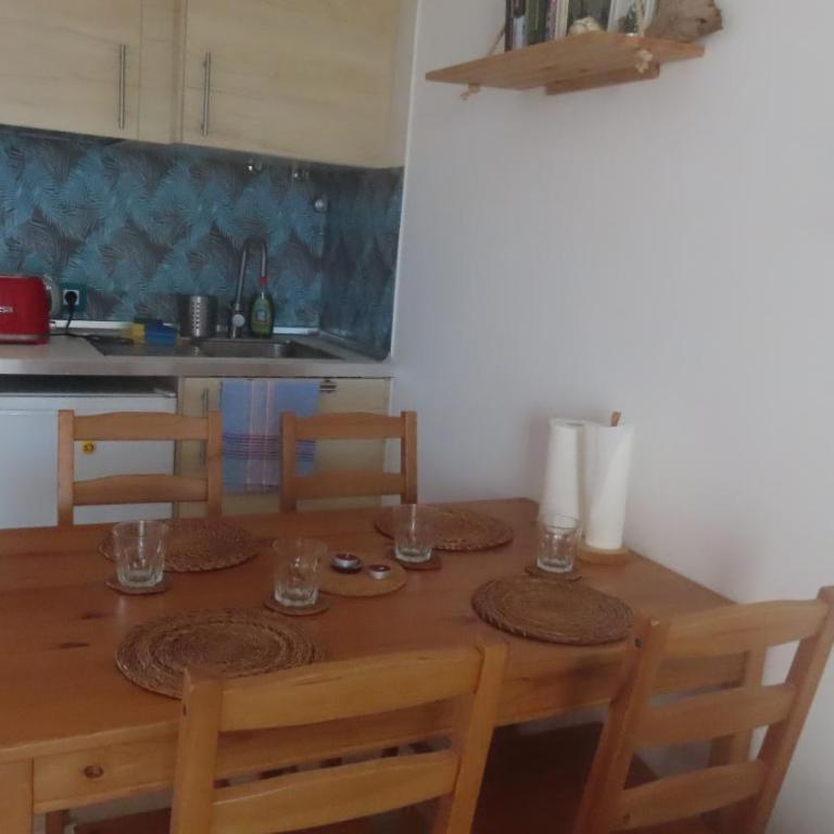 La Concha sunset - One-Bedroom Apartment - 12