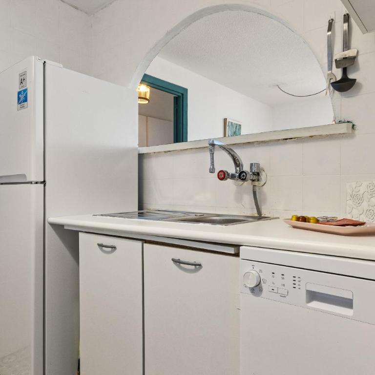 Terraza luminosa, céntrico, a 10 min de la playa - Apartamento de 1 Dormitorio con balcón y vistas a la ciudad - 18