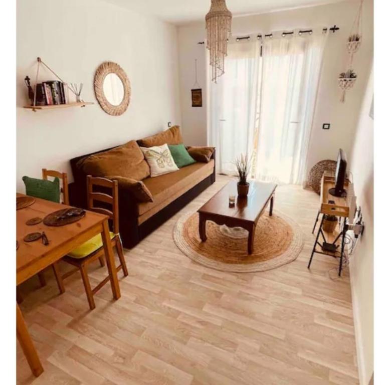 La Concha sunset - One-Bedroom Apartment - 6